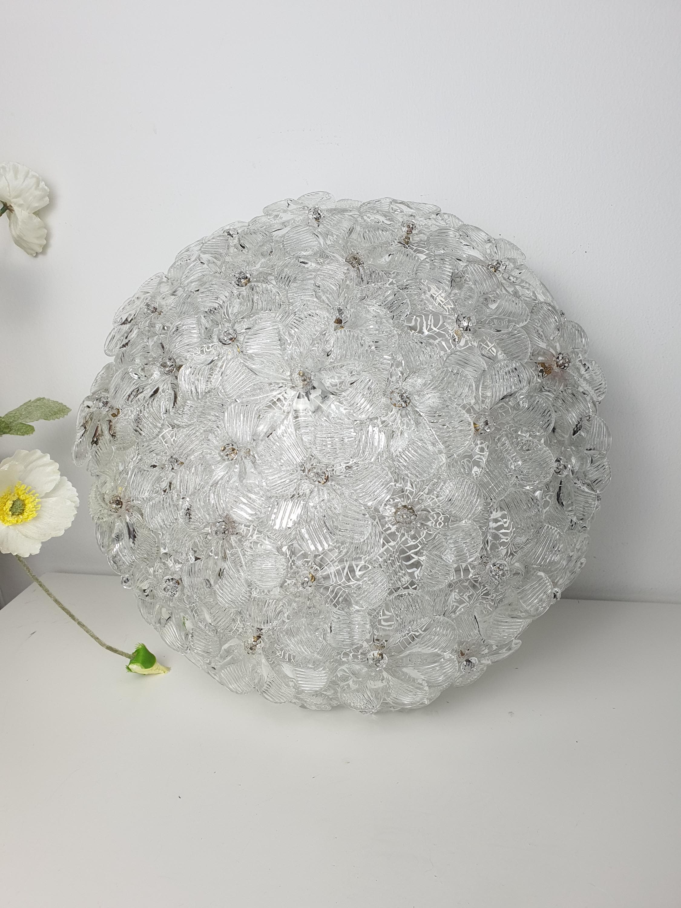Vintage Seguso style Murano glass dome ceiling light — very good vintage condition