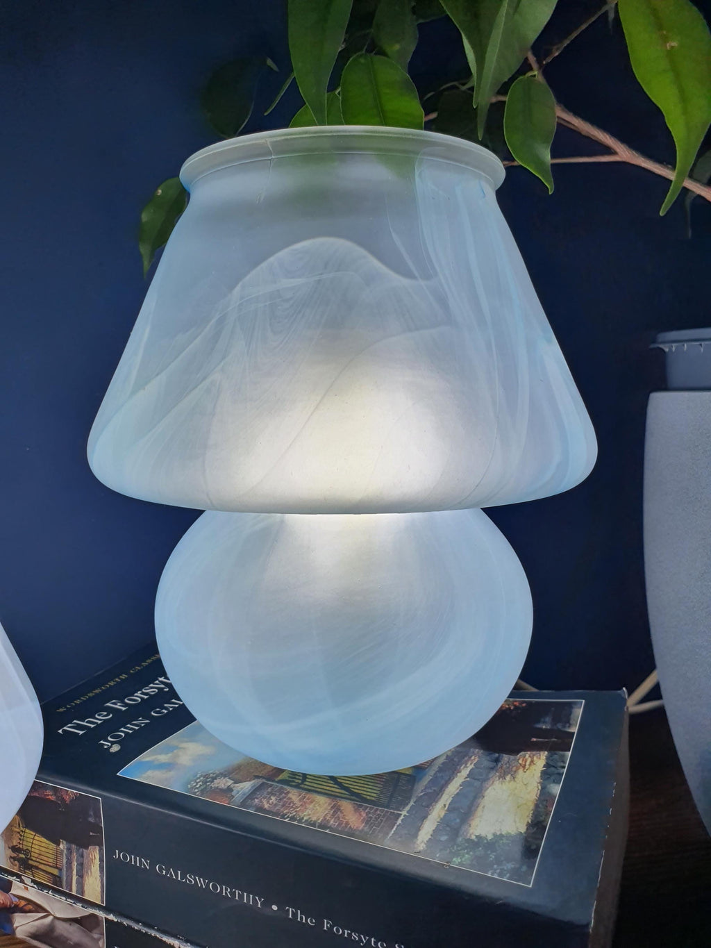 Vintage Due P. Murano mushroom lamp unlit, showing thick satin frosted silhouette and blue marbled wave pattern