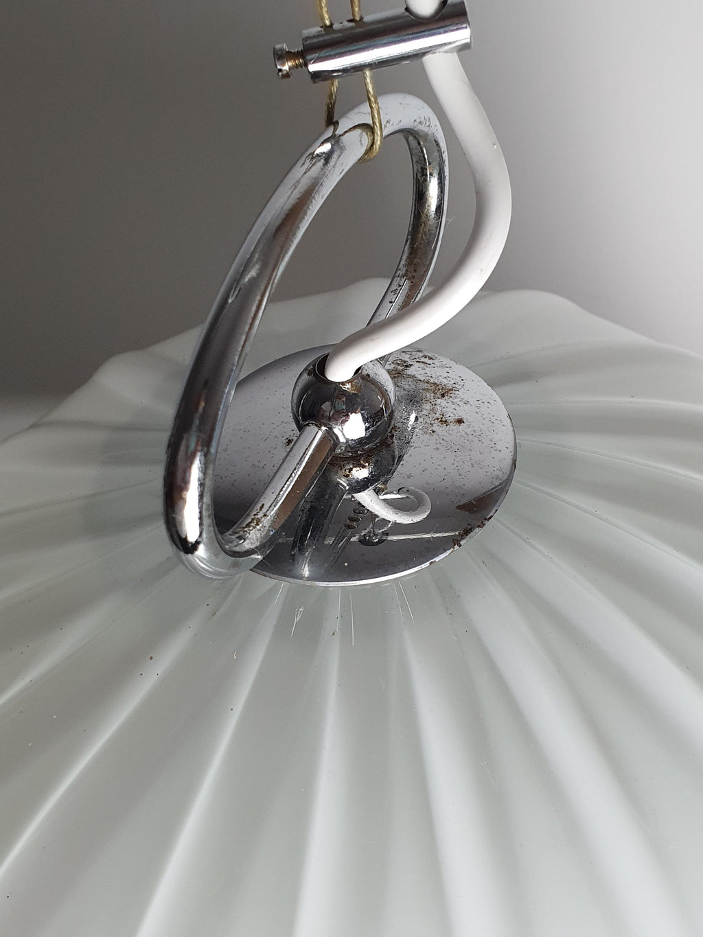 La Murrina Tulip Pendant Light | Vintage Murano Glass Lighting with Green Rim | Italian Mid-Century Modern