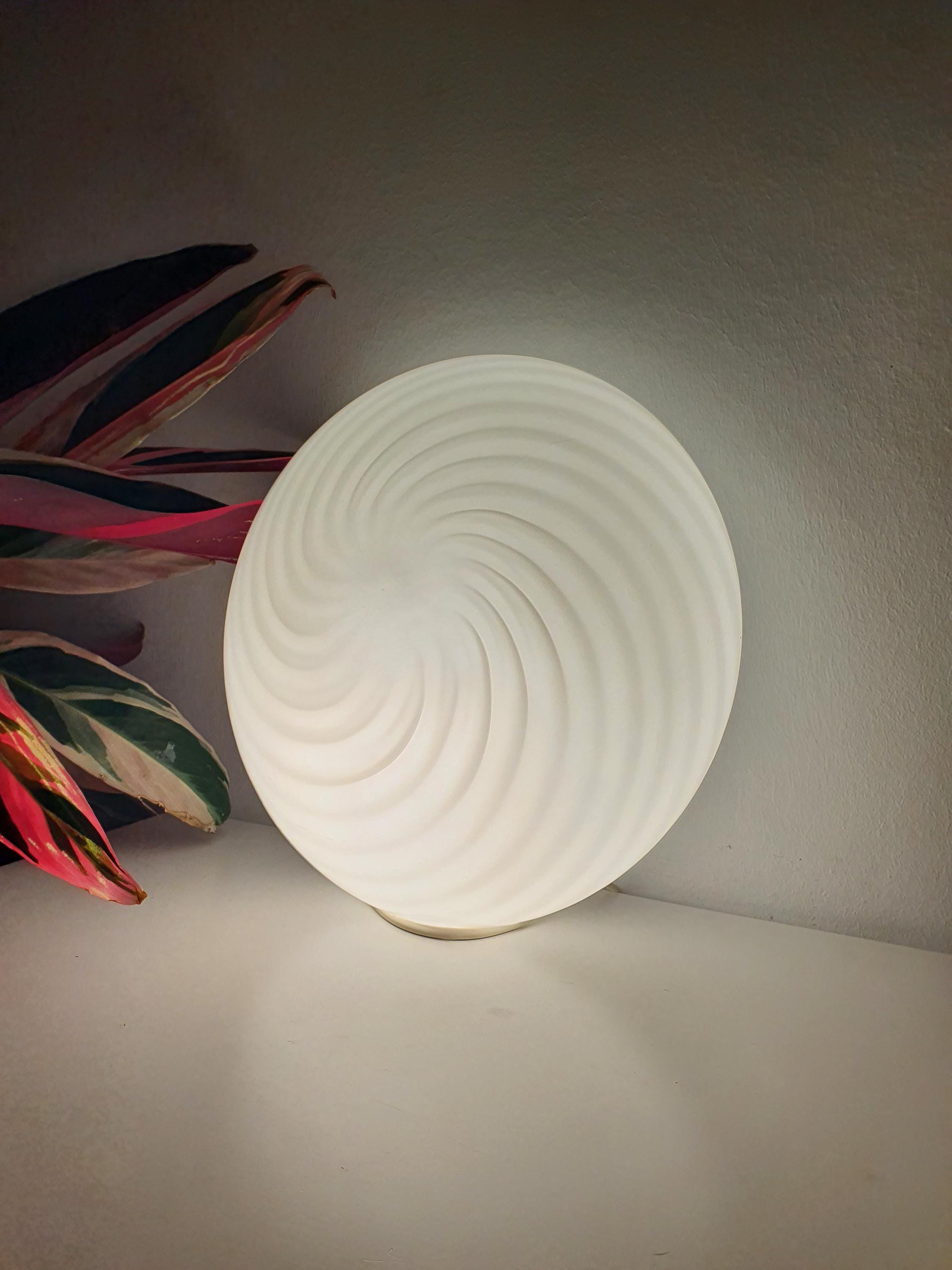 Lumière de montage encastré en verre de Murano à tourbillon vintage – Luminaire de plafond ou mural moderne du milieu du siècle
