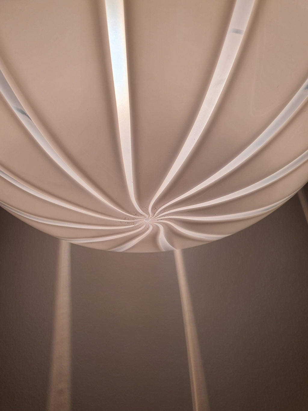 Vintage Murano Glass Swirl Pendant Lamp: Italian MCM Lighting