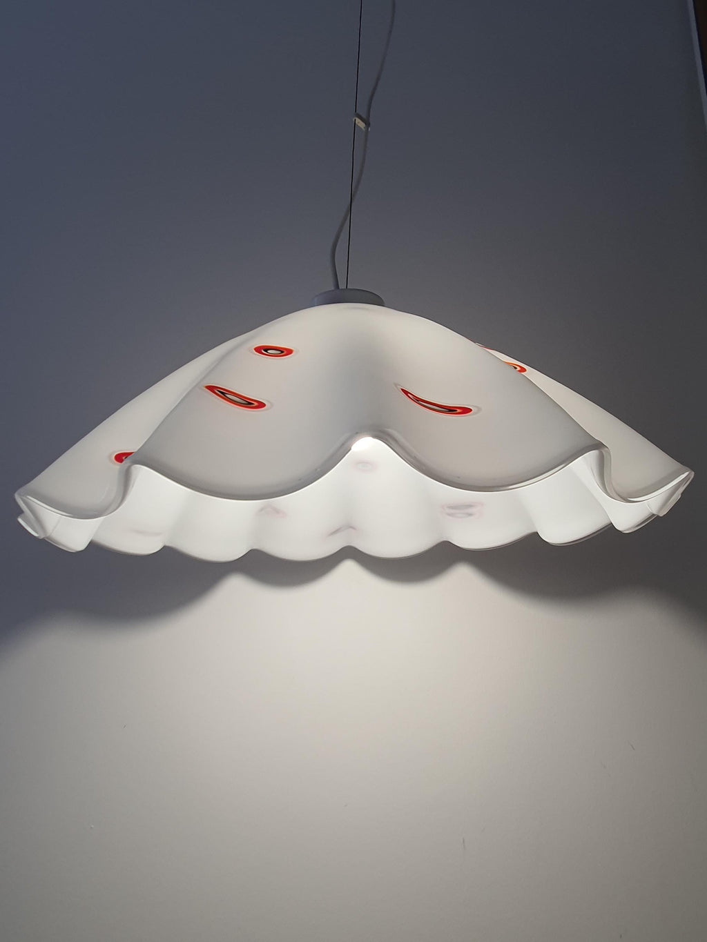 Vintage Murano Glass Pendant Light: Italian MCM Skirt Lamp with Red Spot