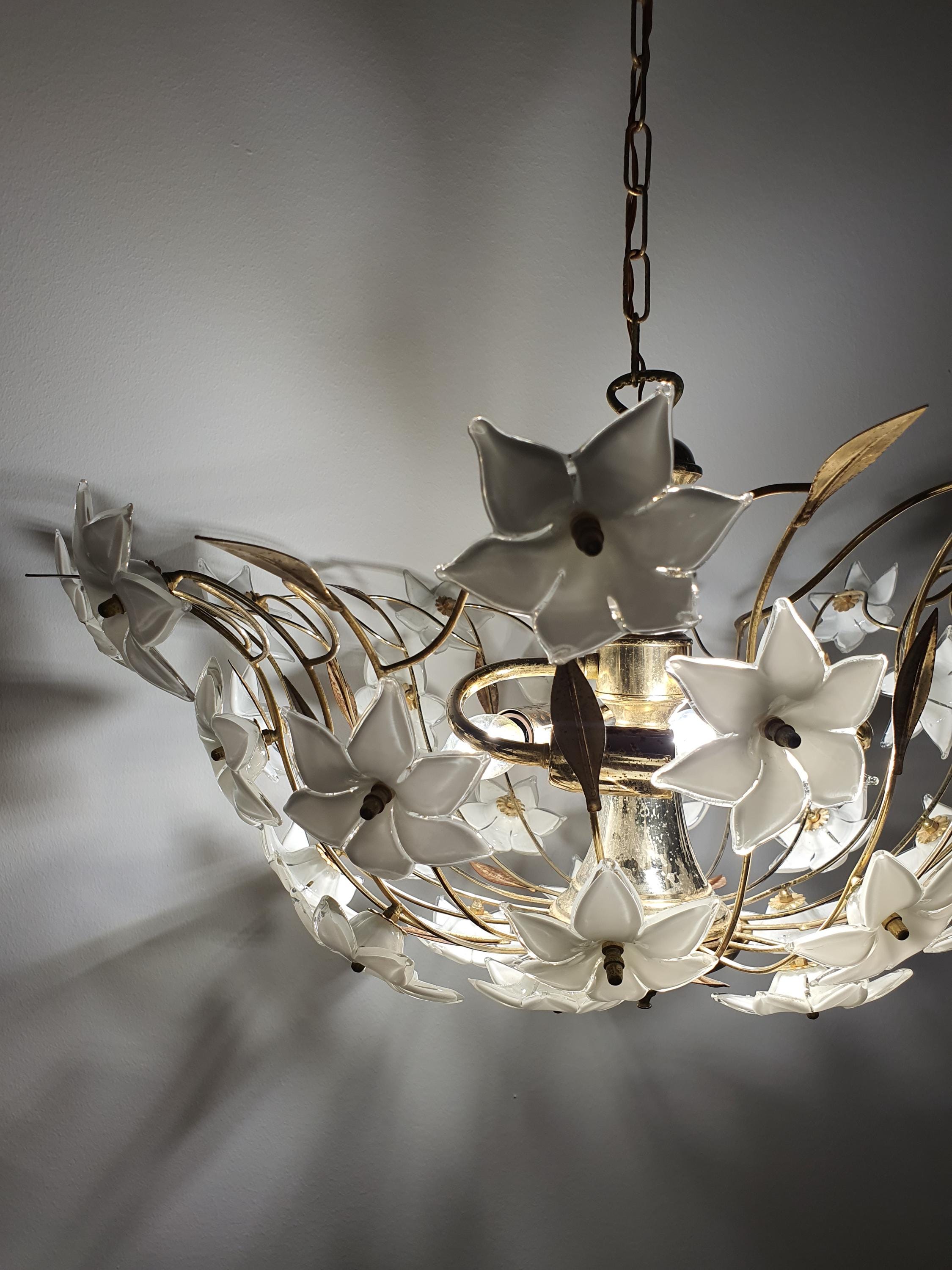 Vintage 1980s Murano glass floral chandelier side profile, showing 33cm height, white flower bowl and gold-tone structure