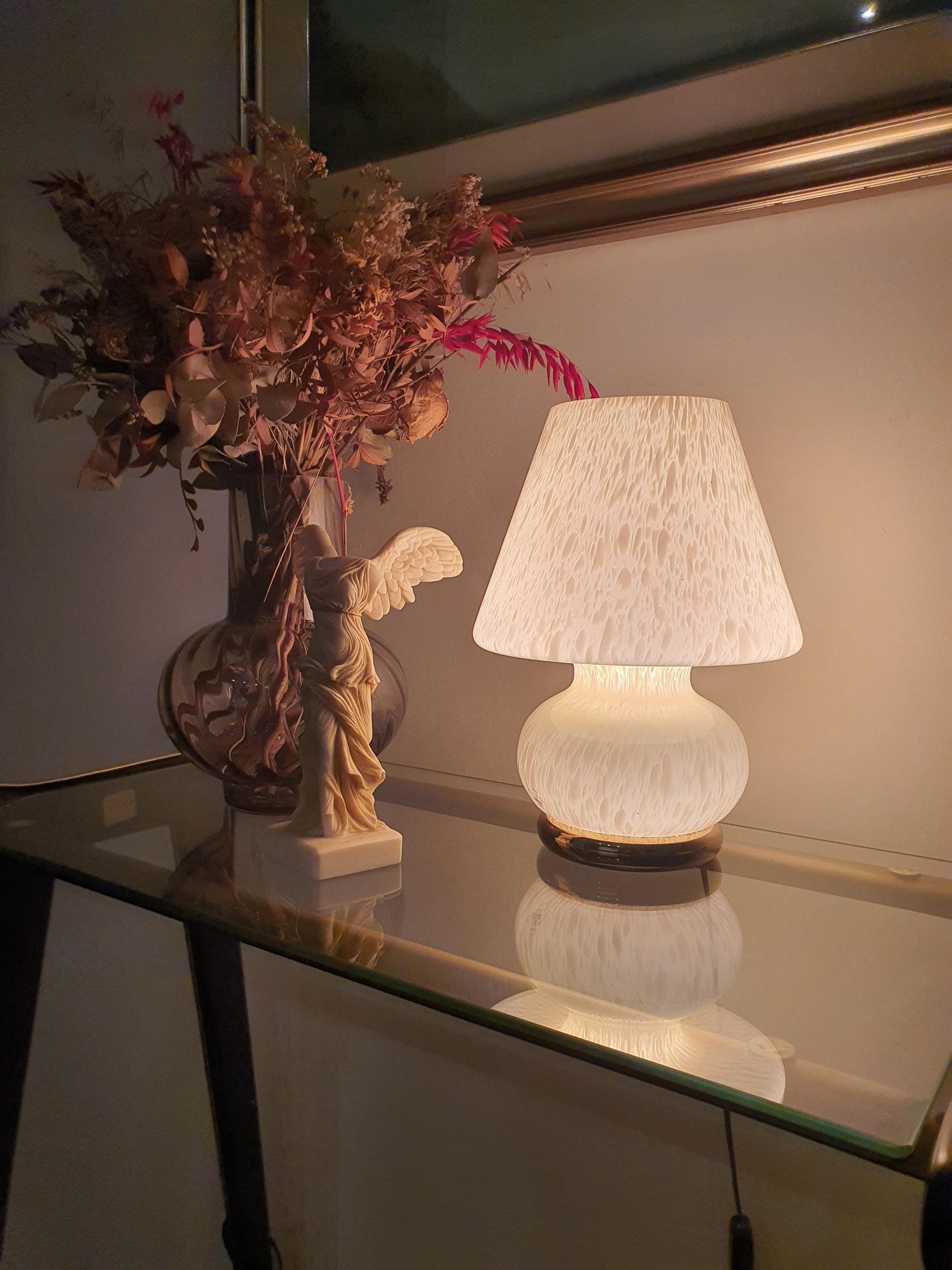Vintage Murano Glass Mushroom Lamp: Mid-Century Modern Beige Bedside Light