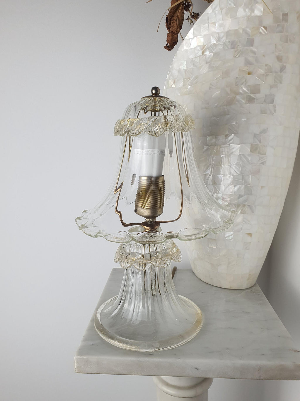 Floral Table Lamp in Vintage Murano Glass | Hand-blown Italian Tulip Light with Gold Powder