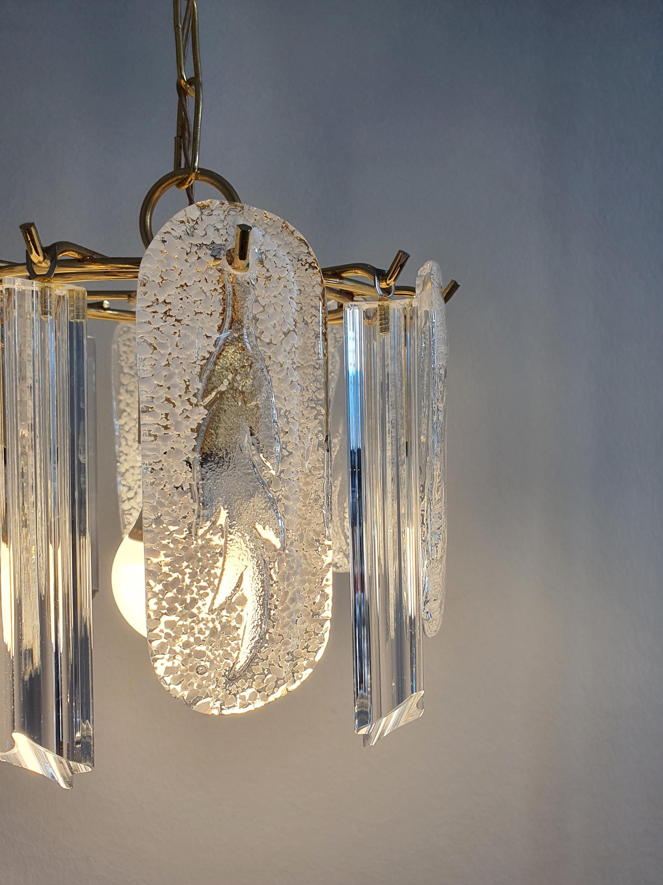 Art Deco Murano Glass Petal Chandelier: Vintage Italian Light