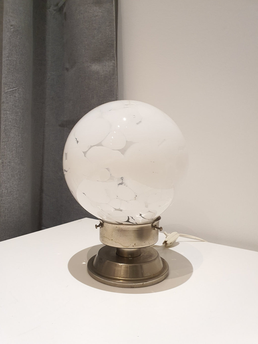 Murano Glass Globe Lamp: 1970s Italian Space Age Bedside Light
