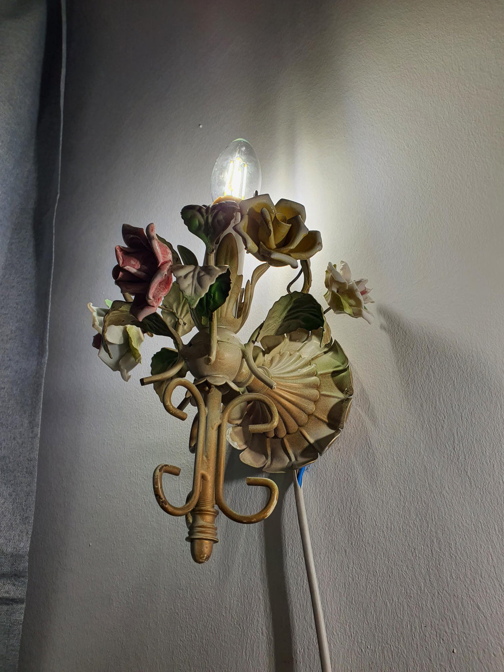 Pair of Italian tole sconces — green painted metal structure, cottage style