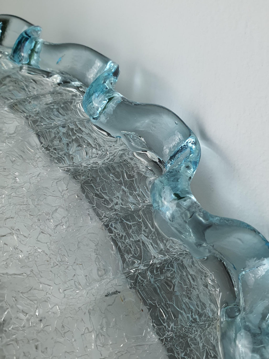 Light blue border on a vintage Murano glass flush mount shade
