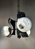 Vintage-Muranoglas 3-Globe Kronleuchter, Mazzega Stil, white-to-clear Verlauf globes, chrome und wood base, Italy 1970er